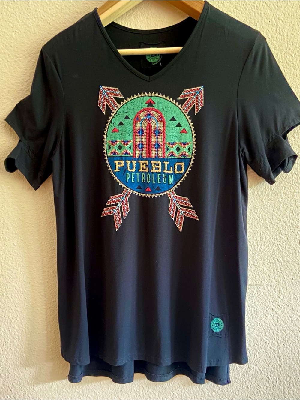 Top - Double D Ranch - Pueblo Petroleum 
Black - Beaded & Embroidered  
“V” Neck